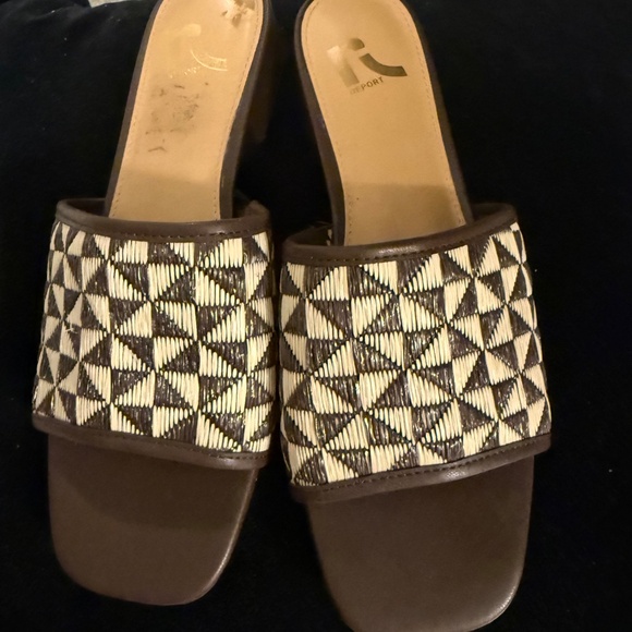 slides - Picture 2 of 4